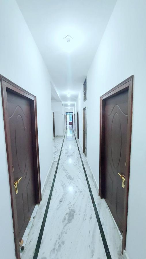Nilam Guest House Bodhgaya Bagian luar foto