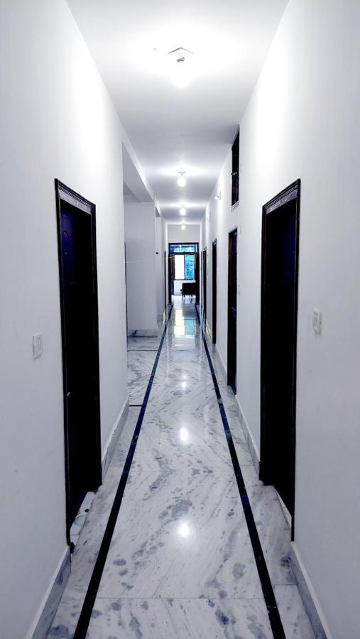 Nilam Guest House Bodhgaya Bagian luar foto