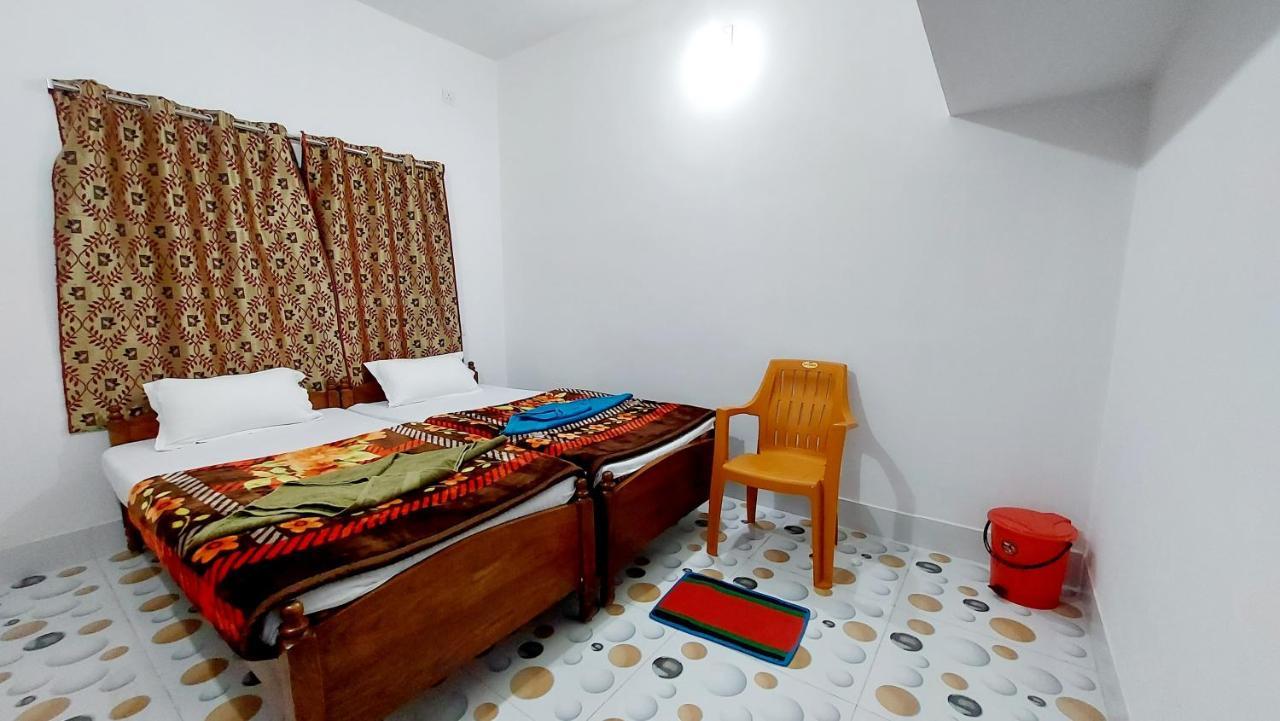 Nilam Guest House Bodhgaya Bagian luar foto